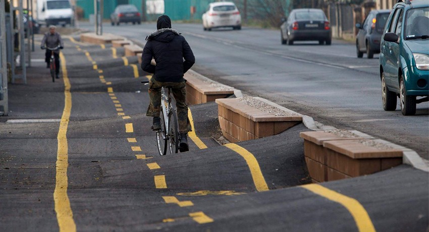 Ciclismo waves.jpg