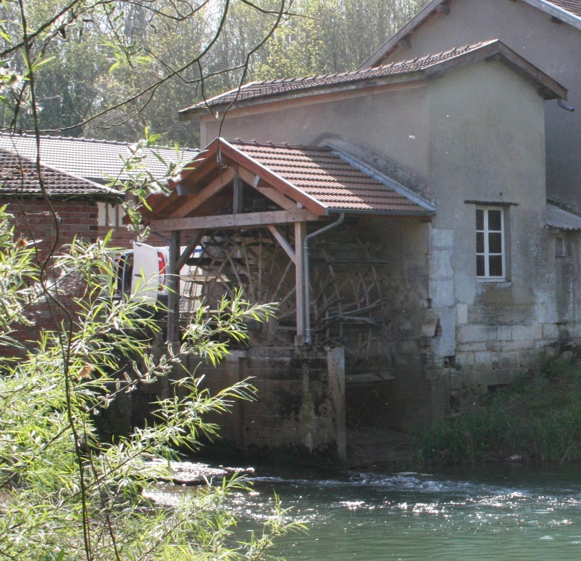 Moulin du charme 004 copy.jpg