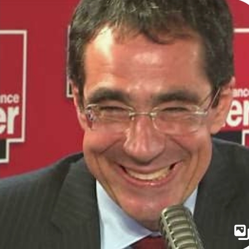 Darius Rochebin, vraiment multi-facettes.jpg