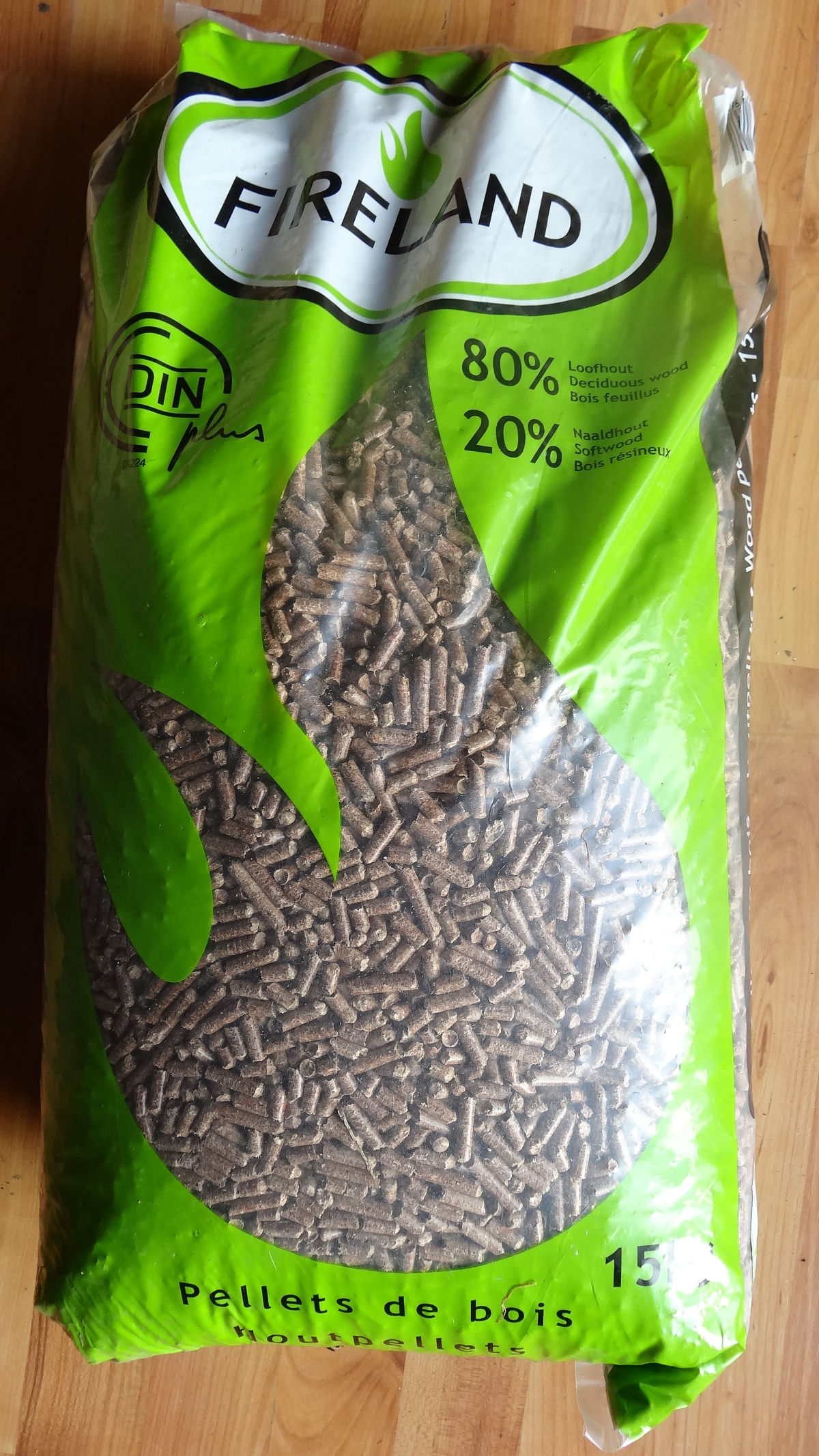 Fireland_pellets_feuillus.jpg