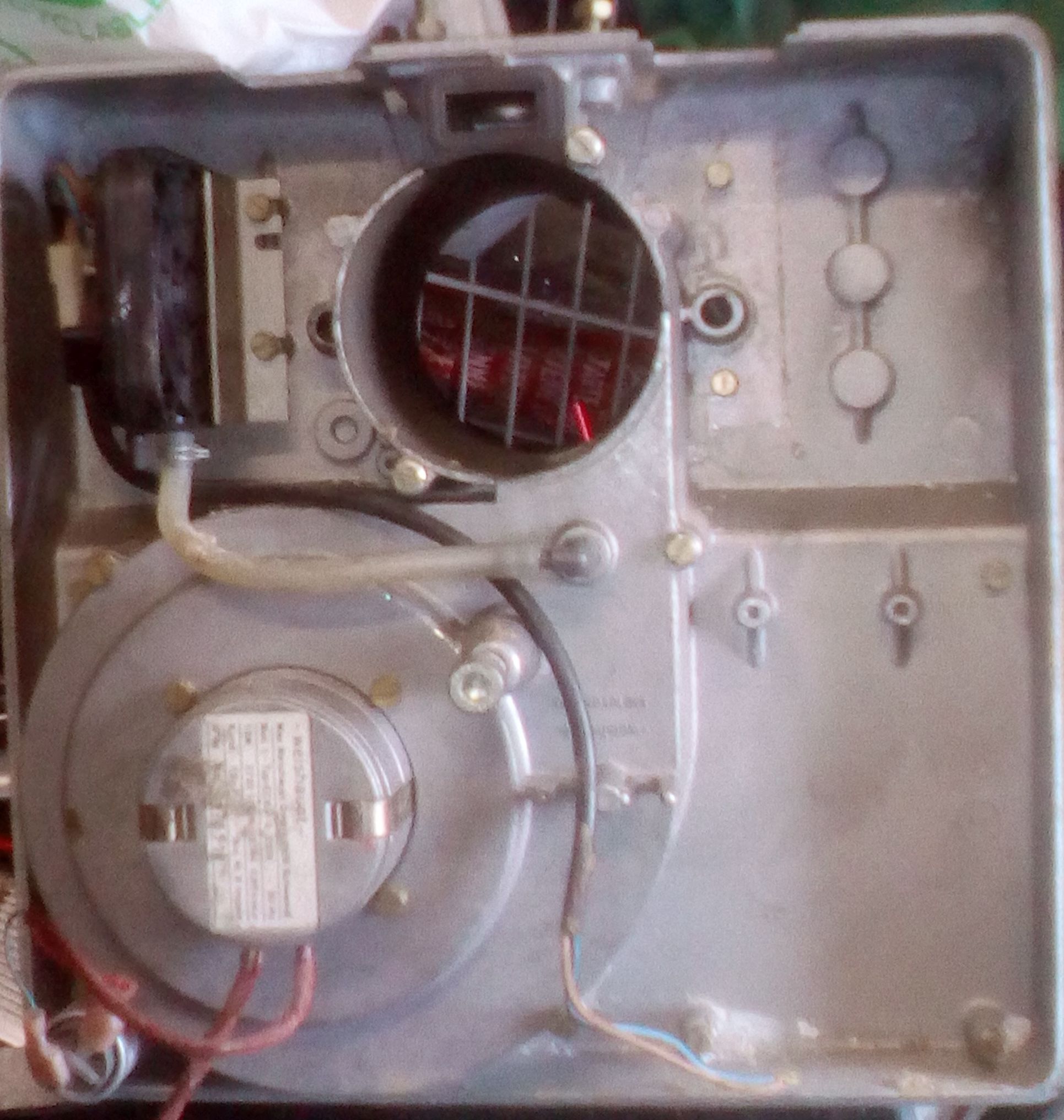 রিয়ার ফ্যাক্স BurnER.jpg