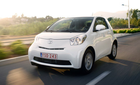 toyota iq