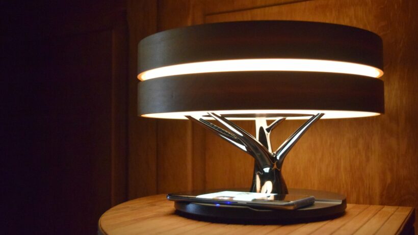 Lampe de chevet contemporaine